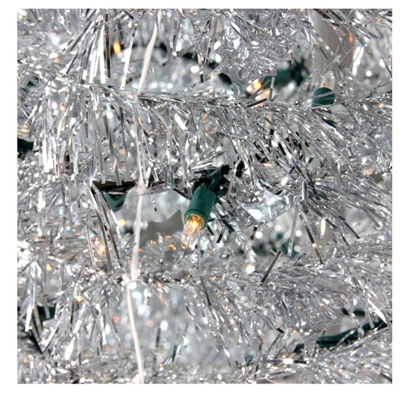 6 ft. Pre-lit Silver Tinsel Pop up artificial Christmas Tree🎄✨ - Picture 5 of 5